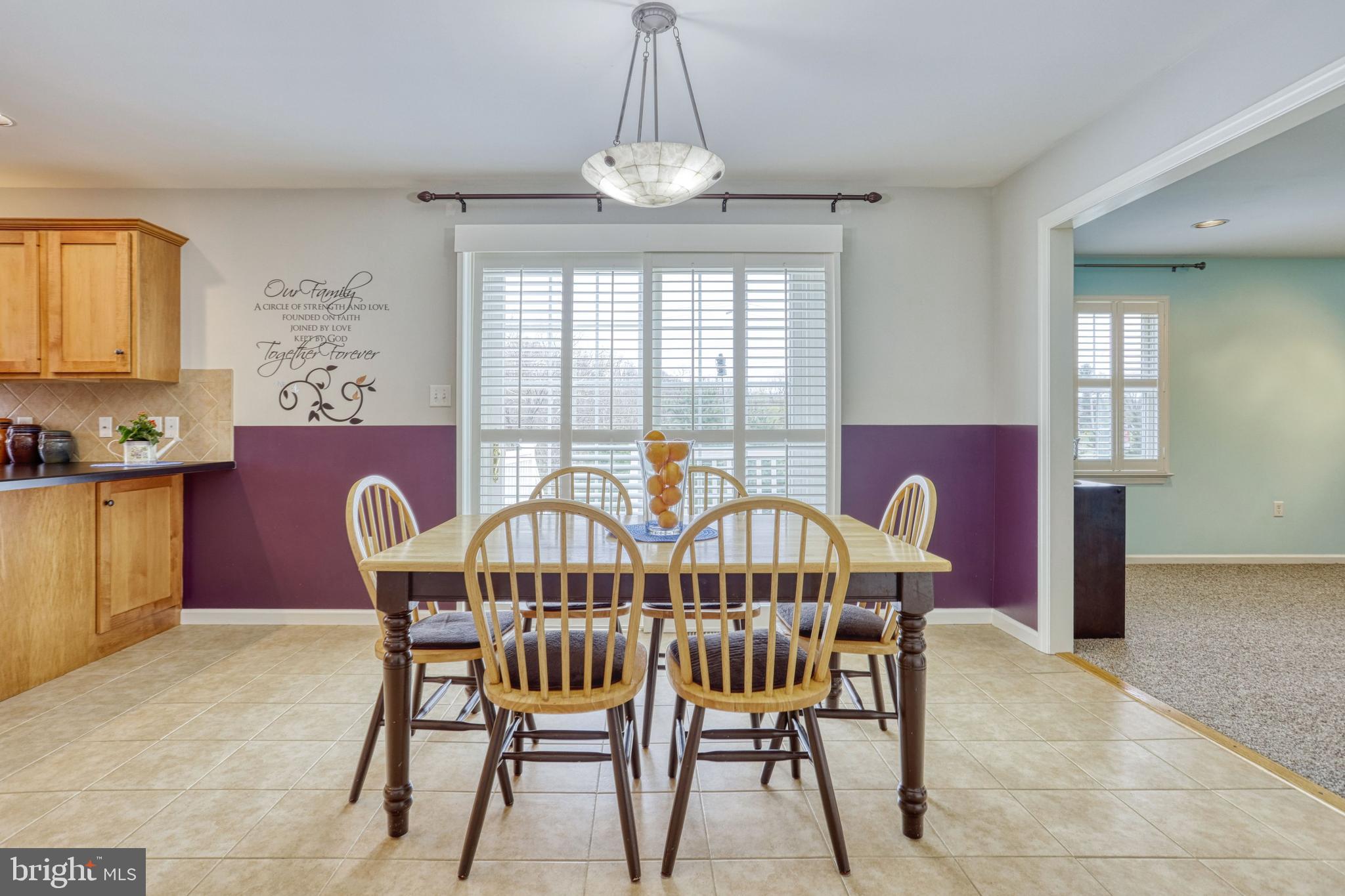 KENDALE OAKS - Residential