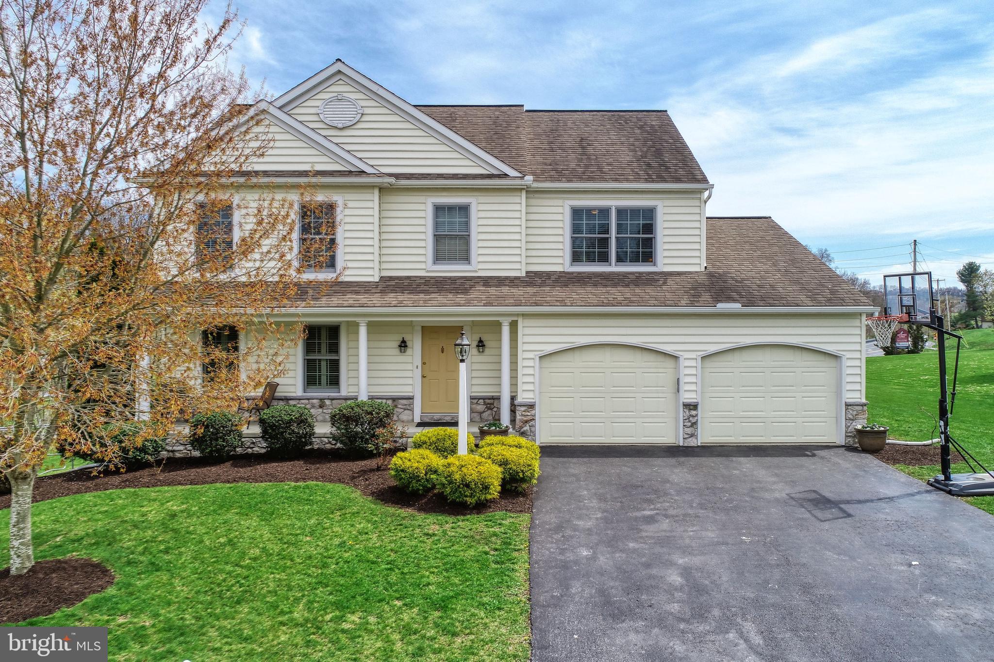 KENDALE OAKS - Residential