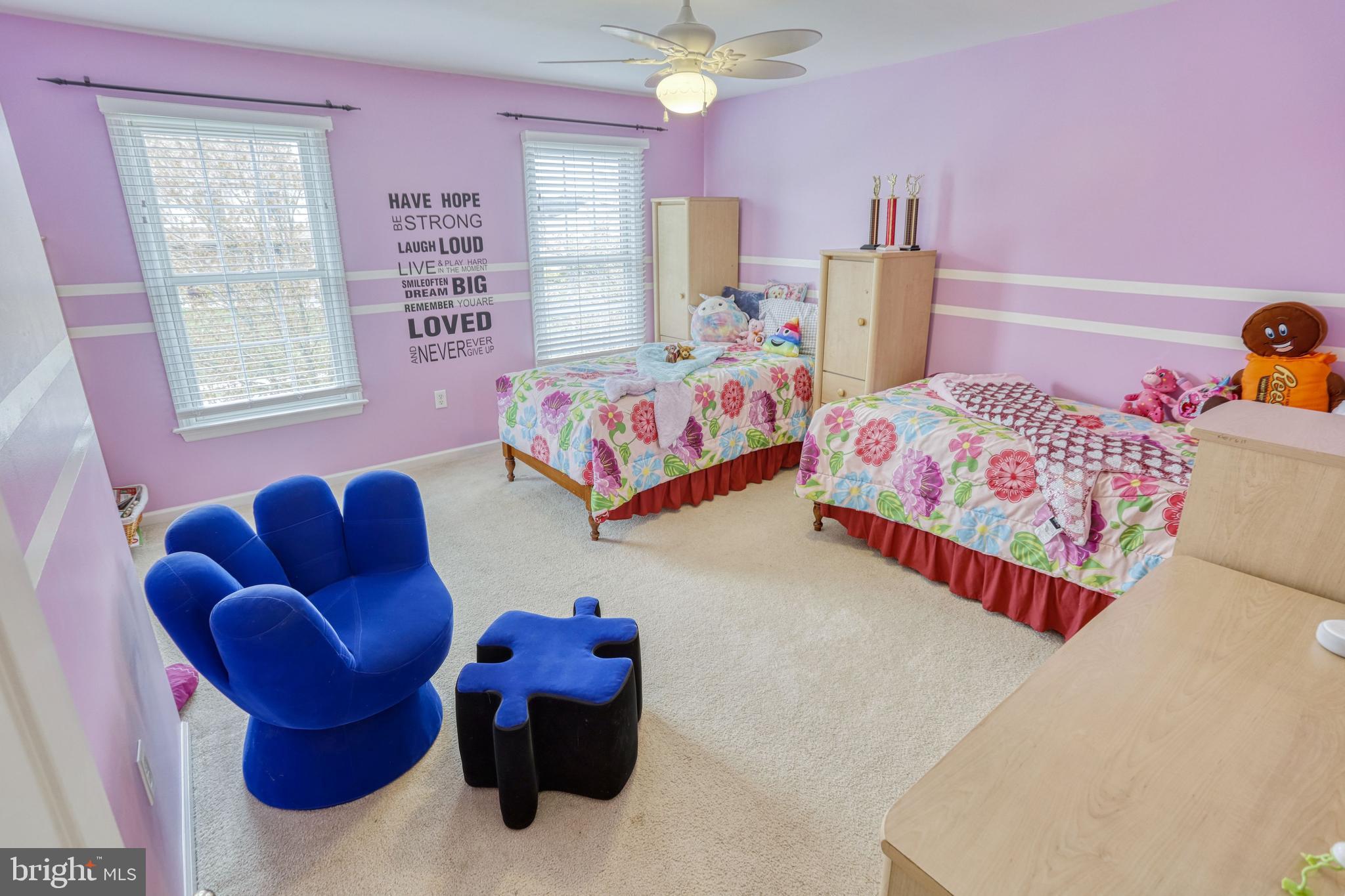 KENDALE OAKS - Residential