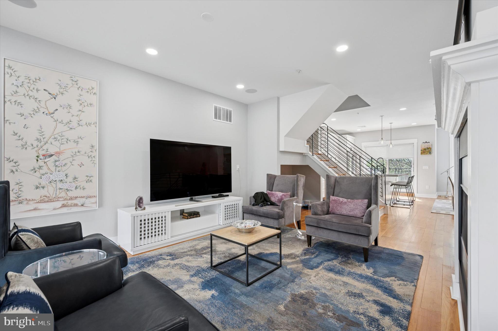 MANAYUNK - Residential