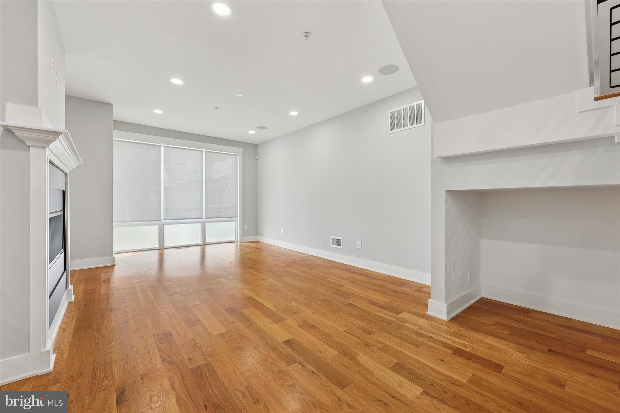 MANAYUNK - Residential