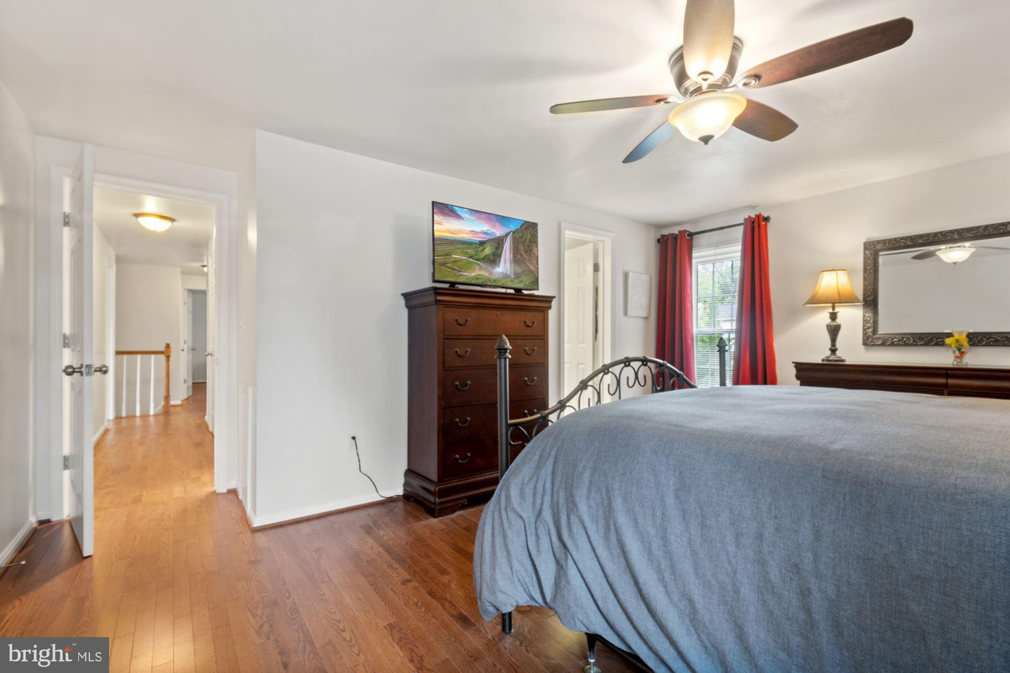 POTOMAC CHASE - Residential