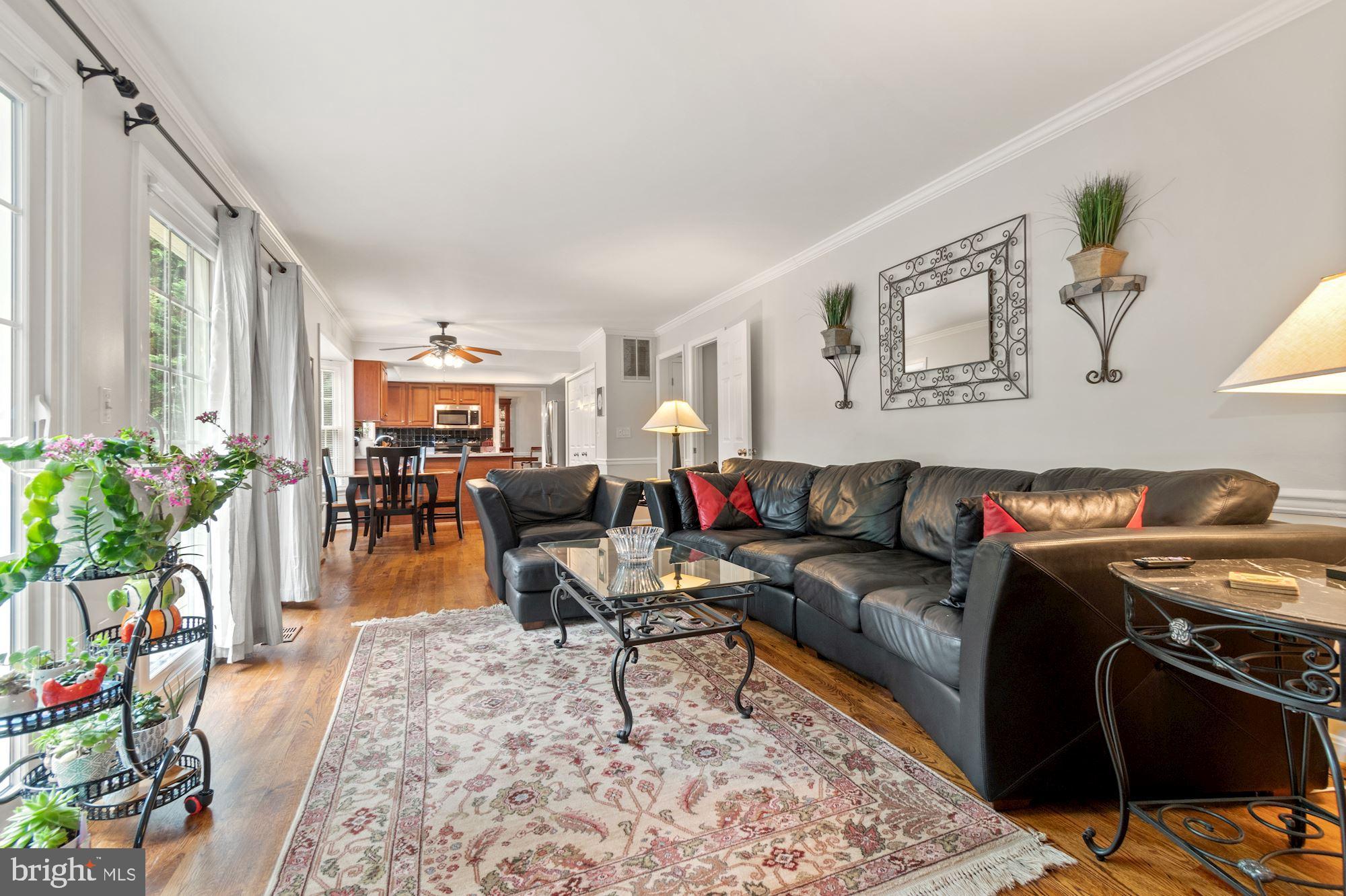 POTOMAC CHASE - Residential