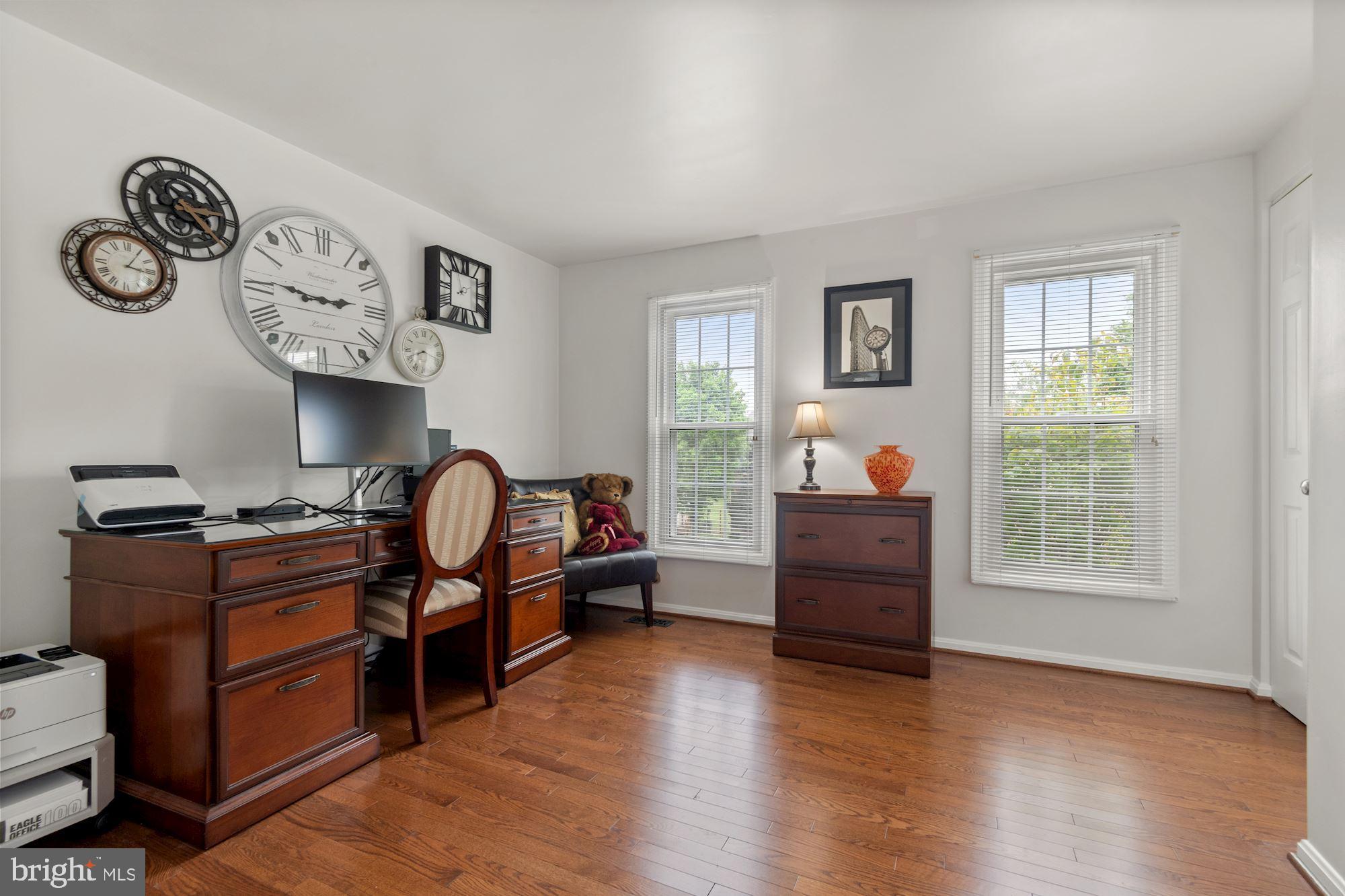 POTOMAC CHASE - Residential