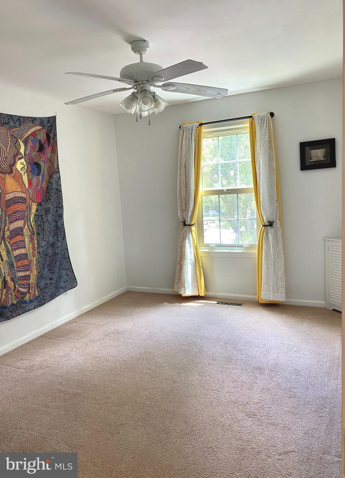 DORCHESTER - ST. CHARLES - Residential Lease