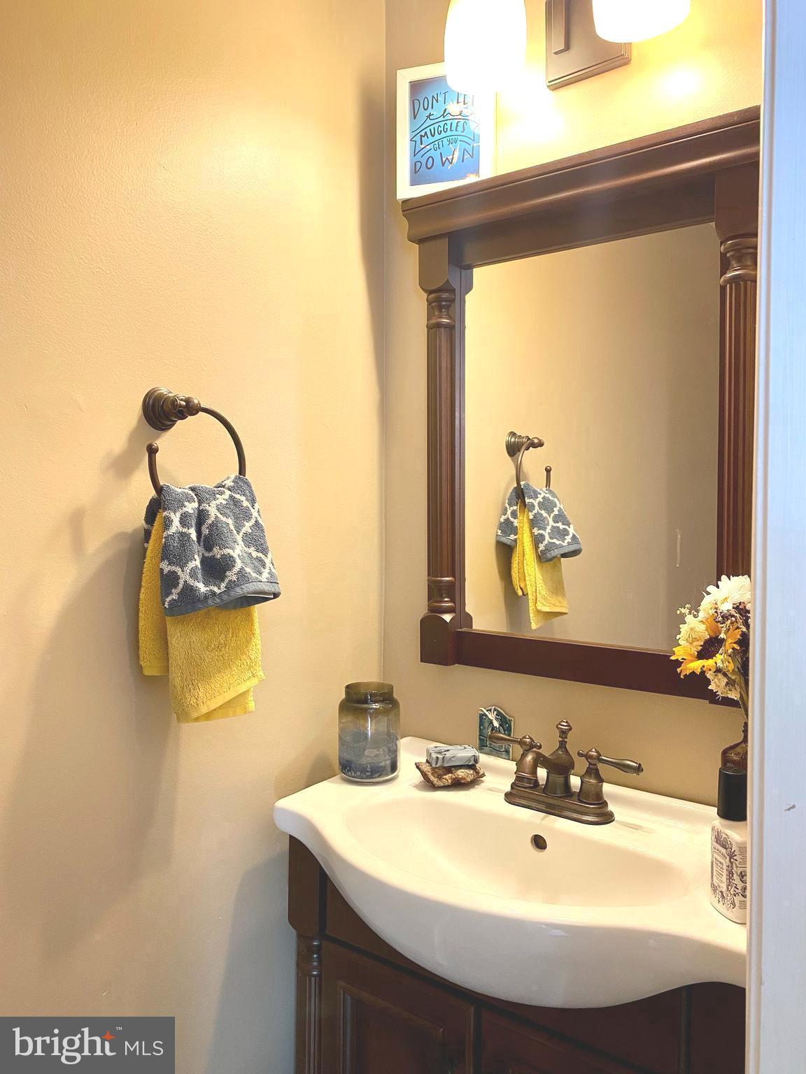 DORCHESTER - ST. CHARLES - Residential Lease