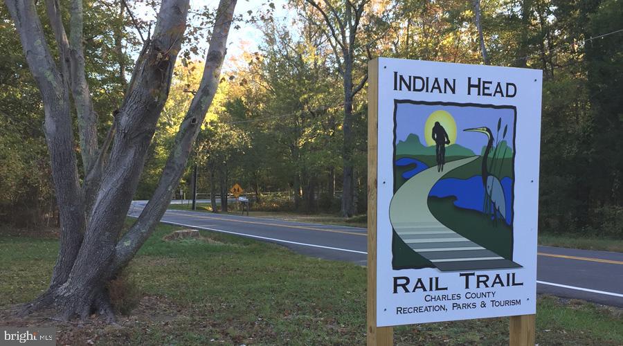 DORCHESTER - ST. CHARLES - Residential Lease