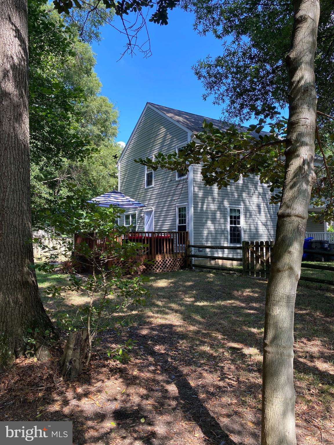 DORCHESTER - ST. CHARLES - Residential Lease