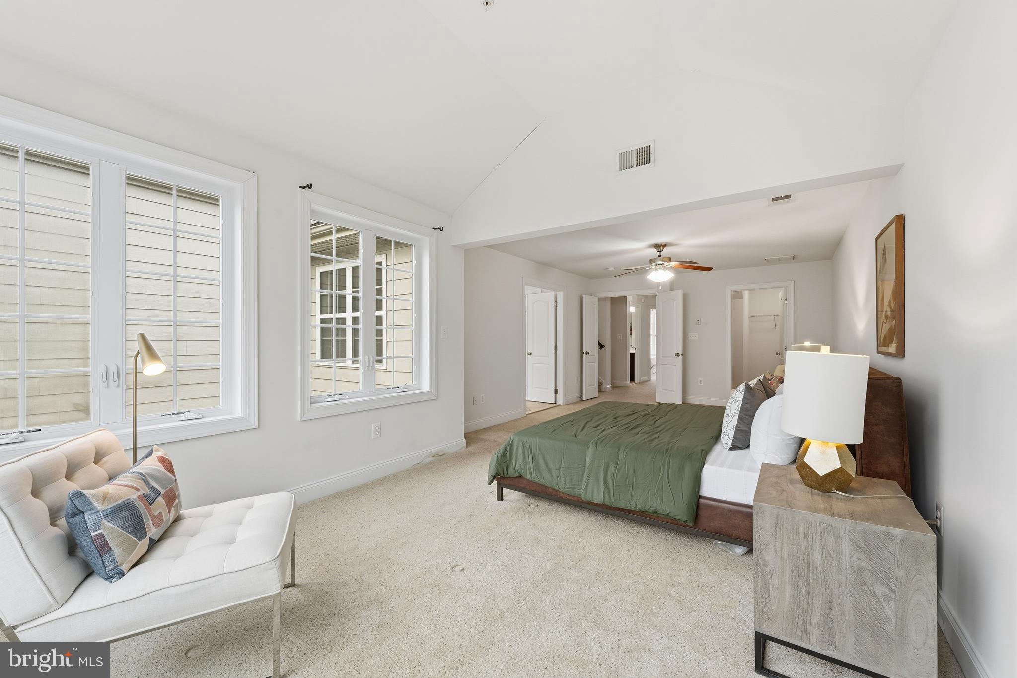 THE ENCLAVE - ARUNDEL PRESERVE - Residential