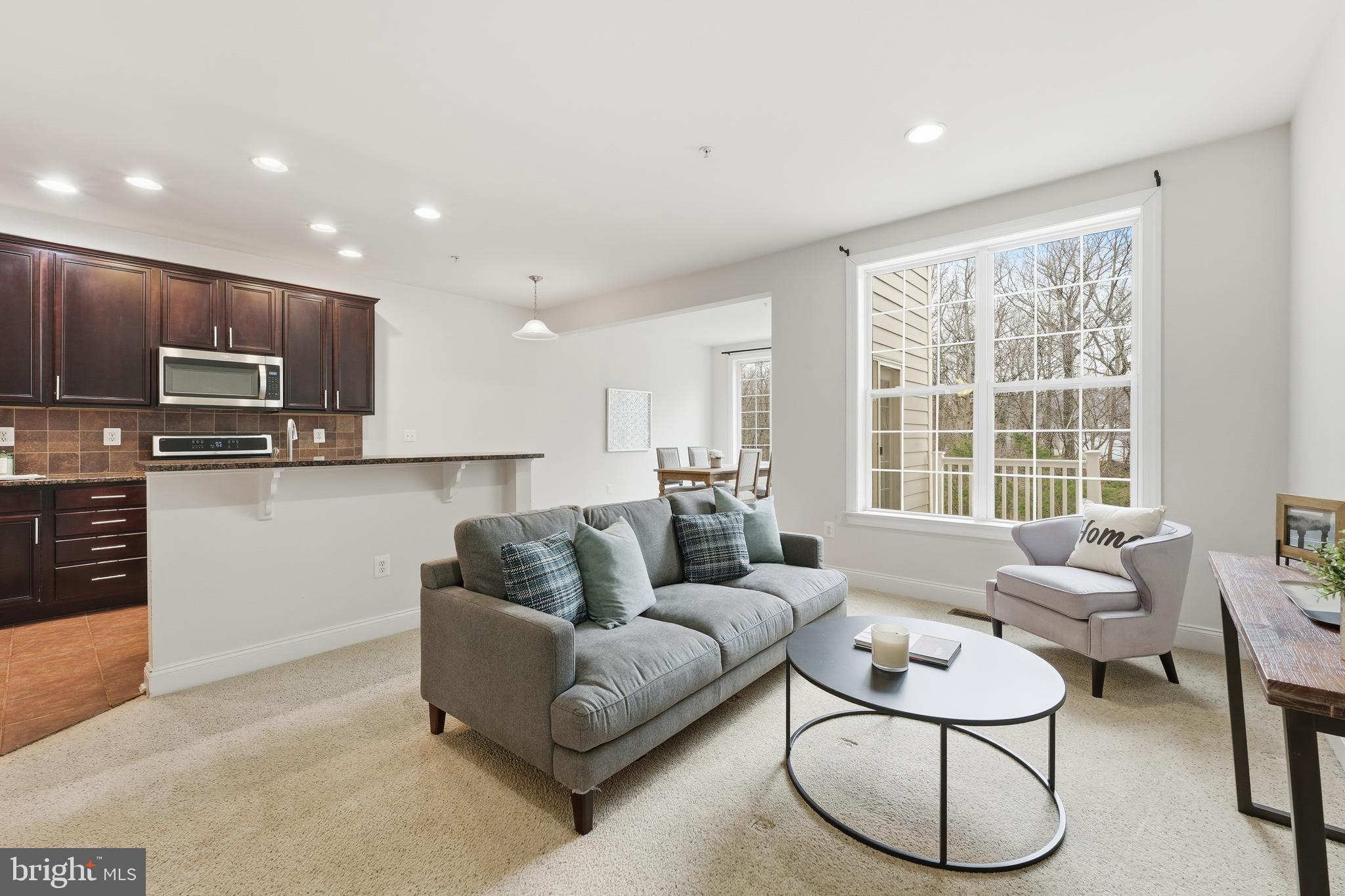 THE ENCLAVE - ARUNDEL PRESERVE - Residential