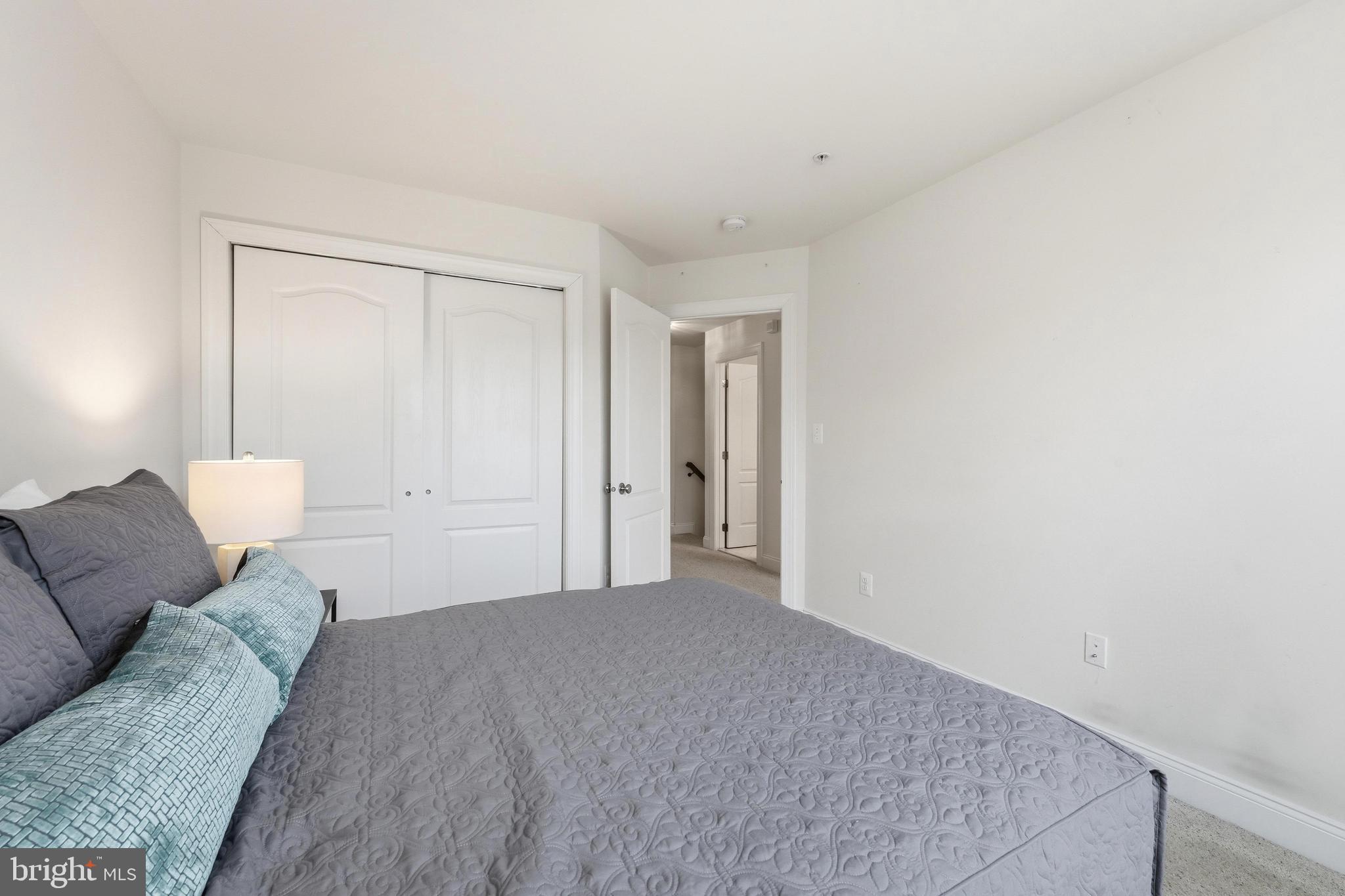 THE ENCLAVE - ARUNDEL PRESERVE - Residential