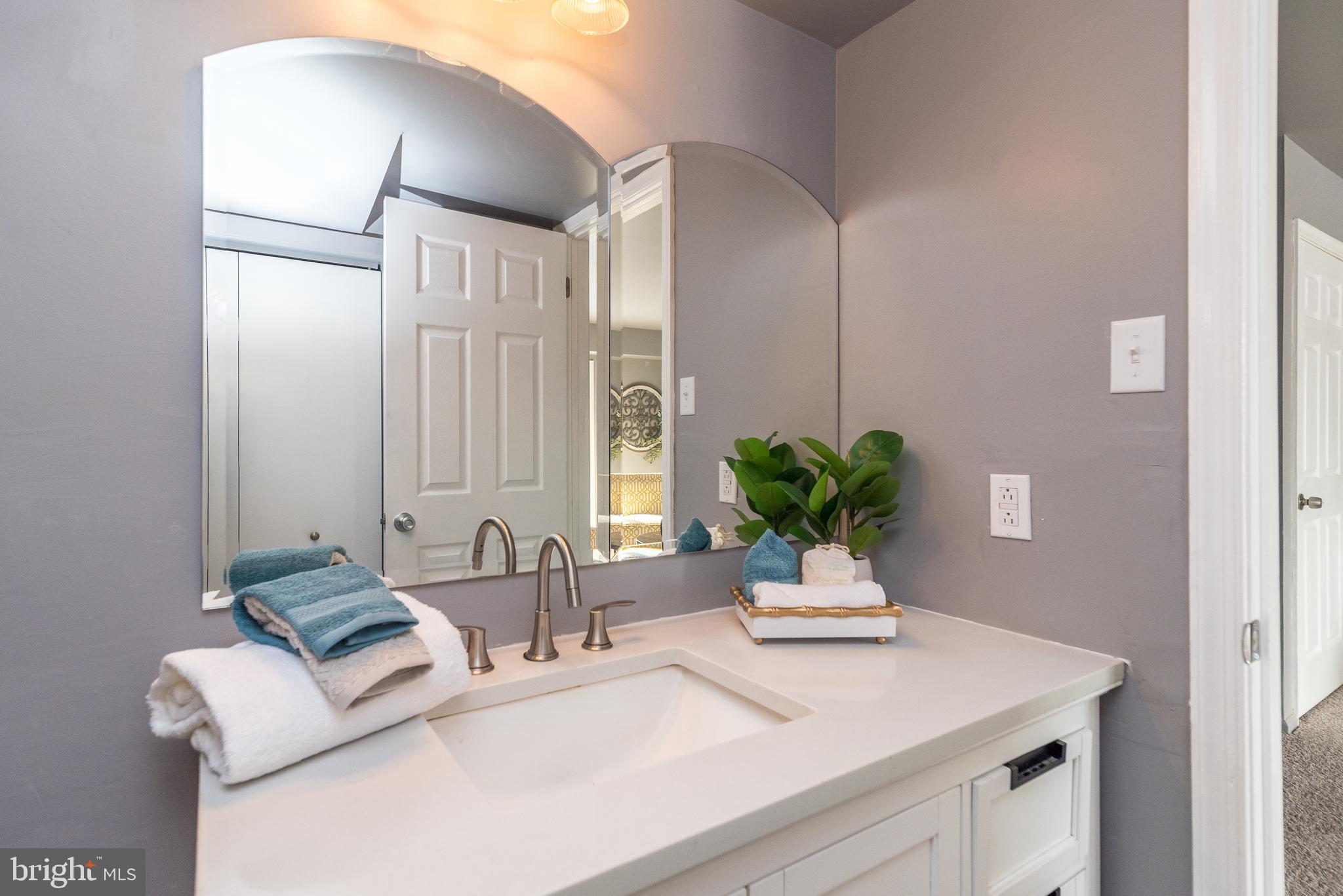 HICKORY RIDGE - Residential