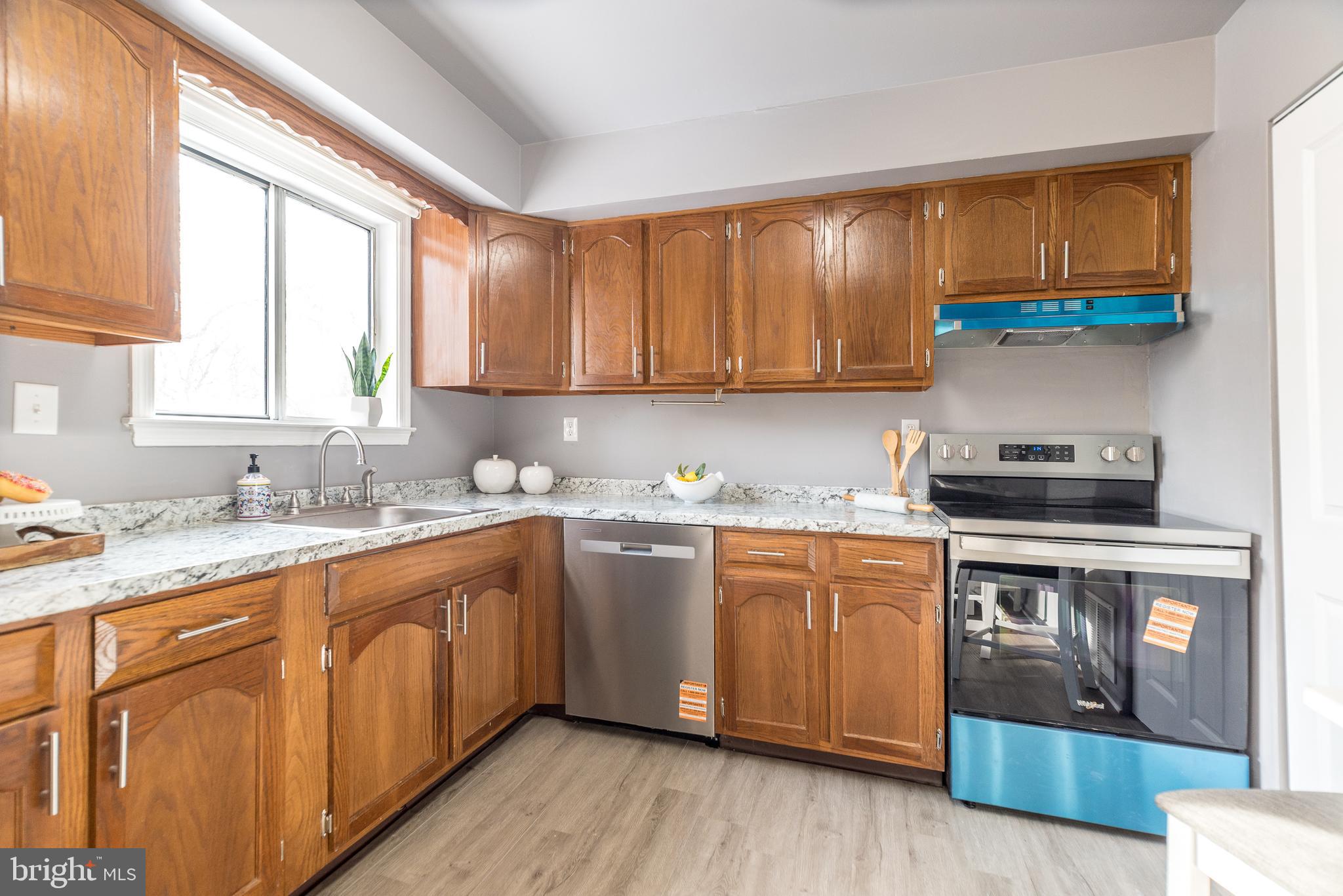 HICKORY RIDGE - Residential