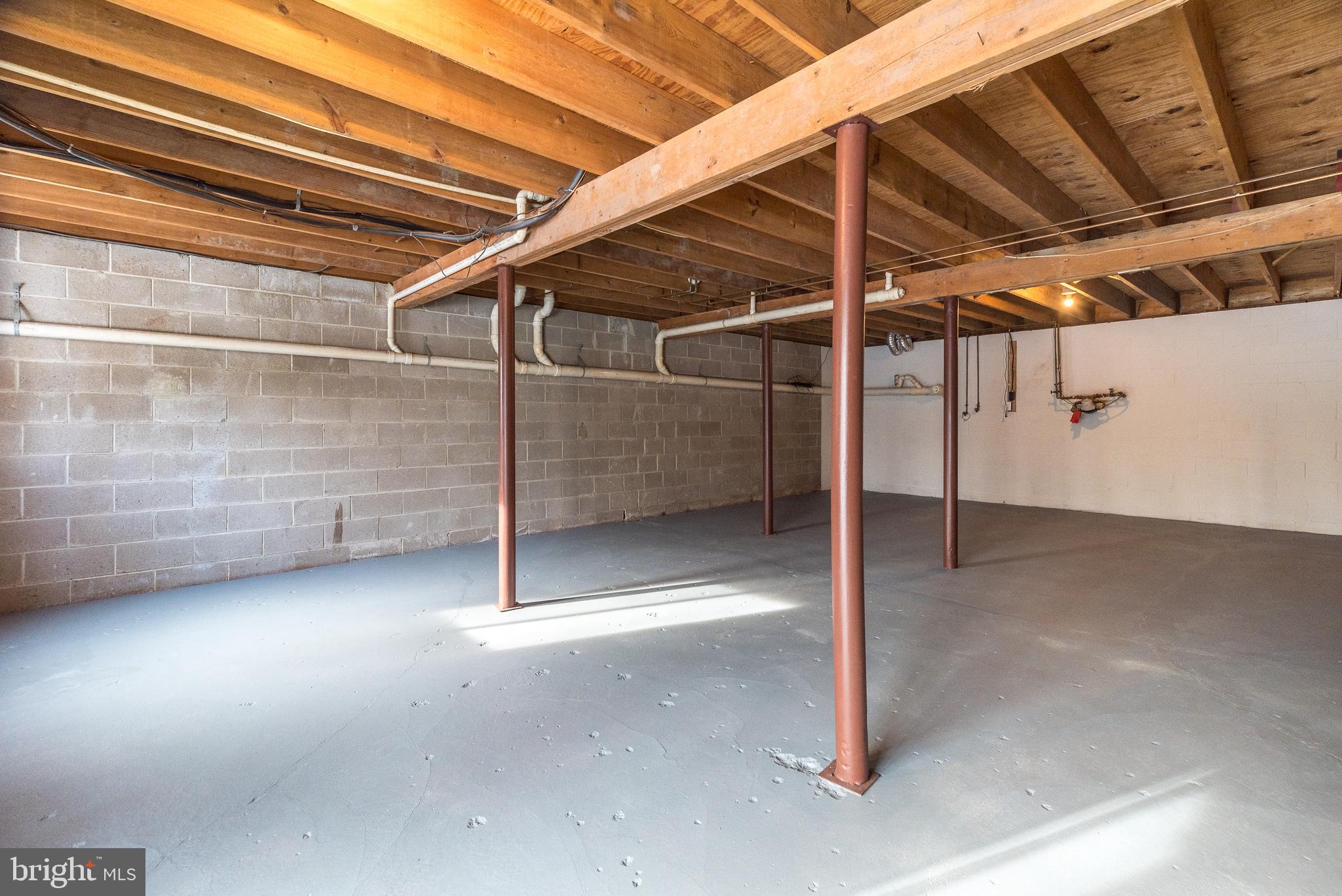 HICKORY RIDGE - Residential