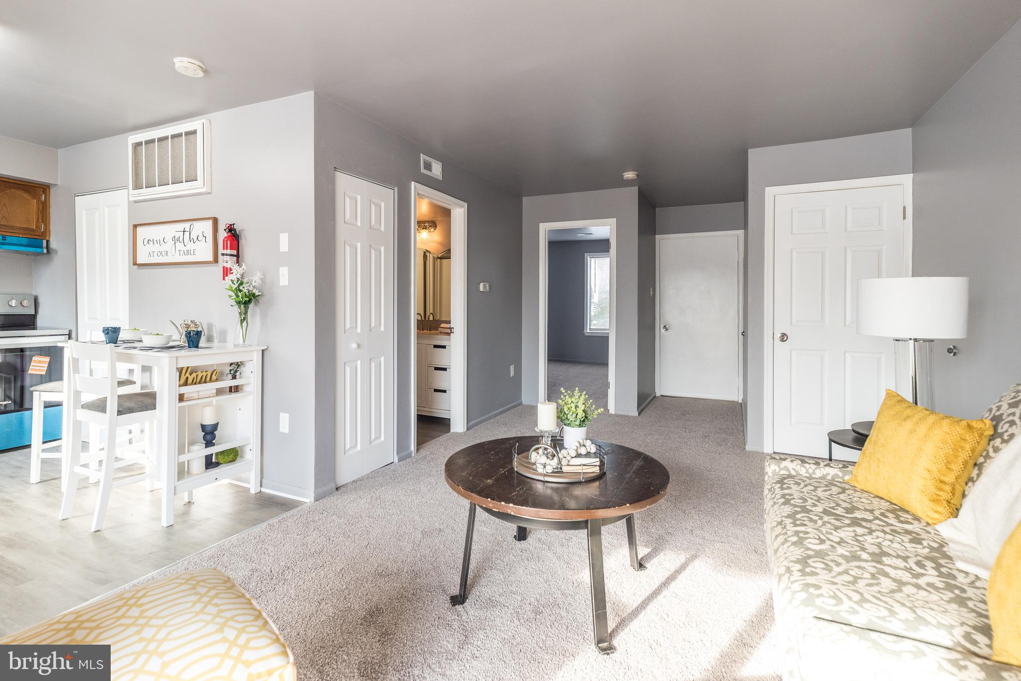 HICKORY RIDGE - Residential