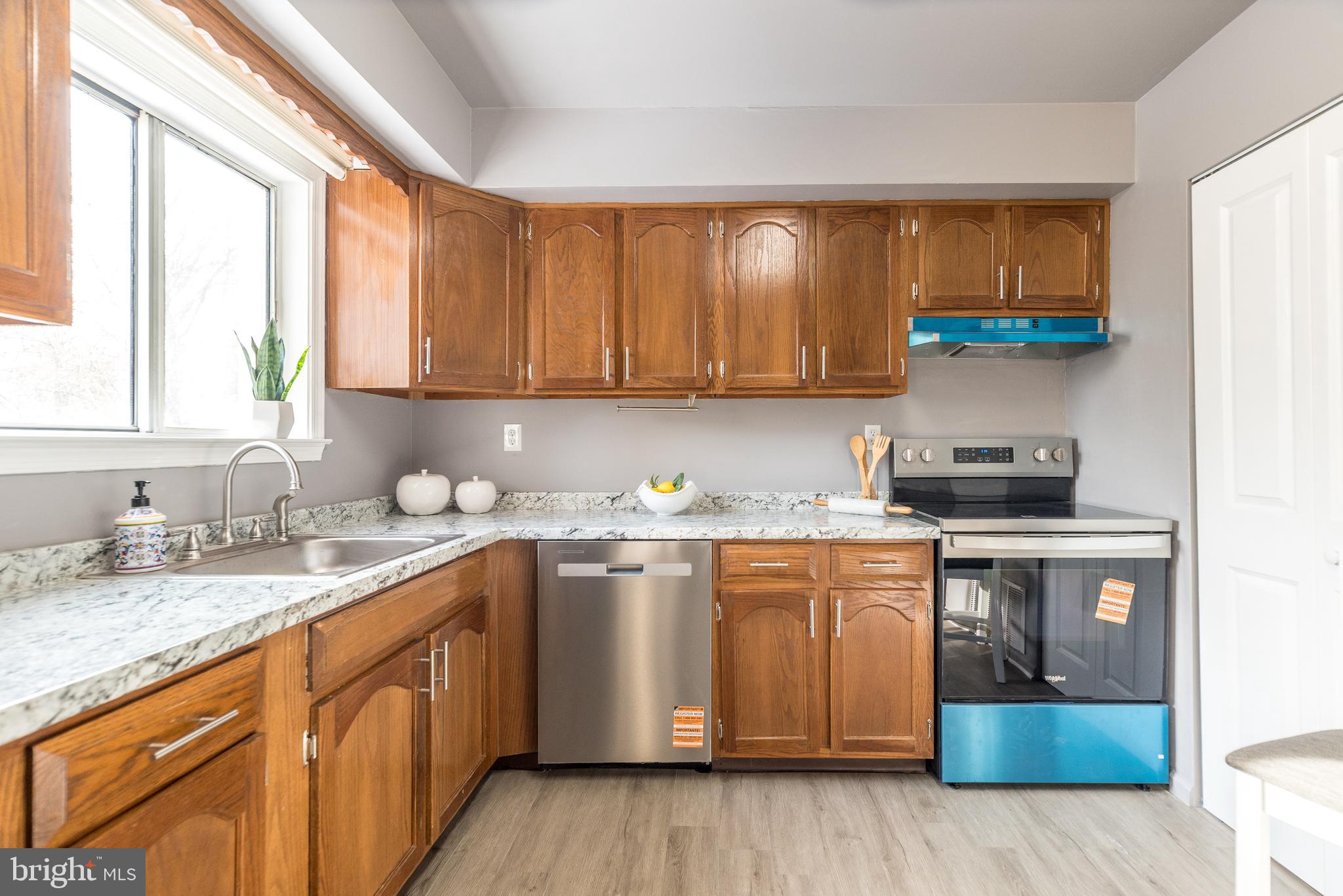 HICKORY RIDGE - Residential