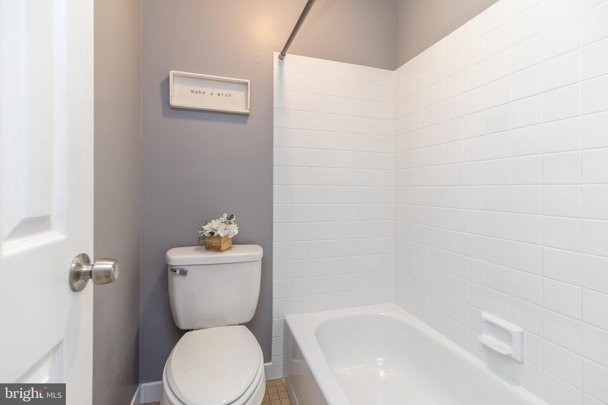 HICKORY RIDGE - Residential