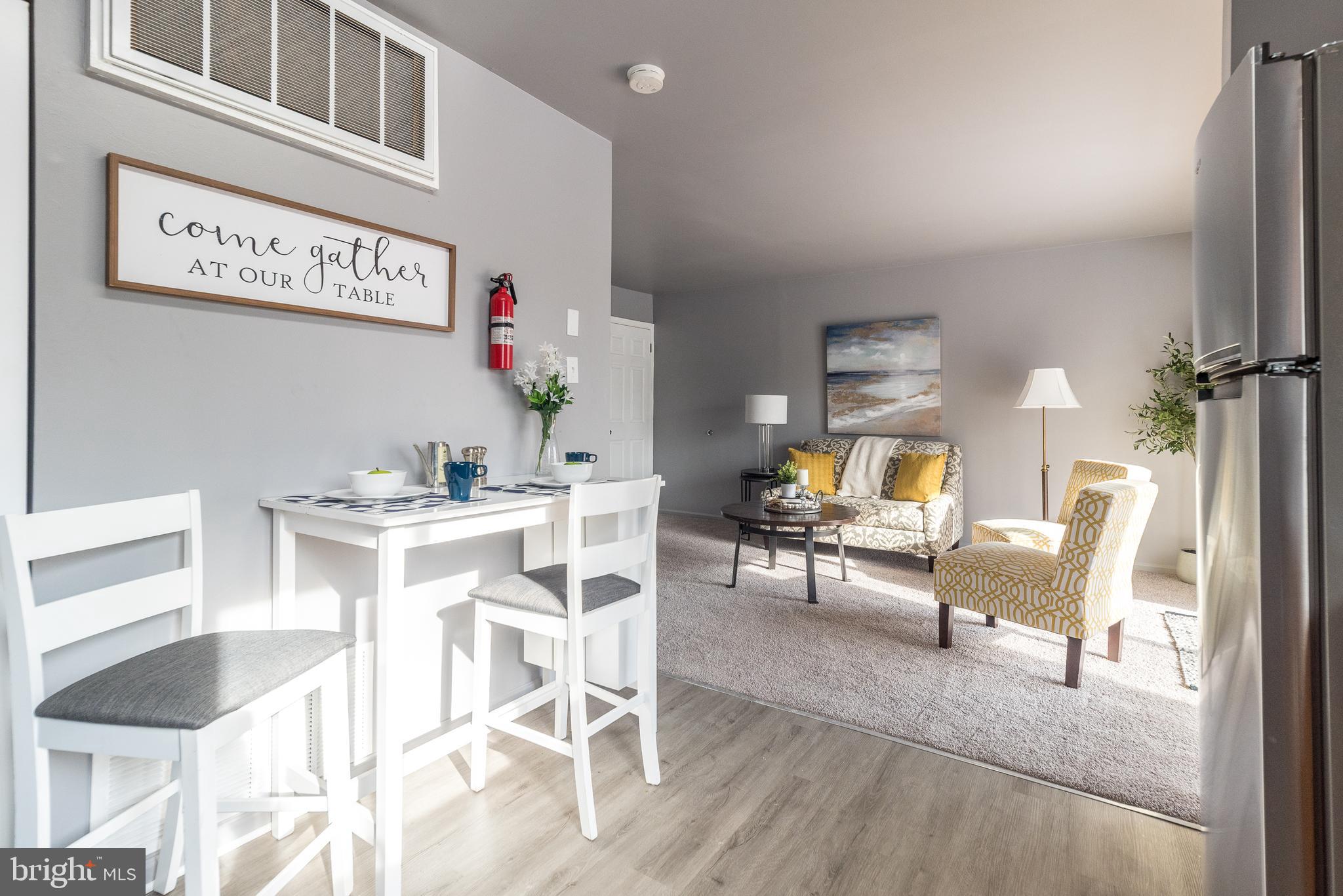 HICKORY RIDGE - Residential