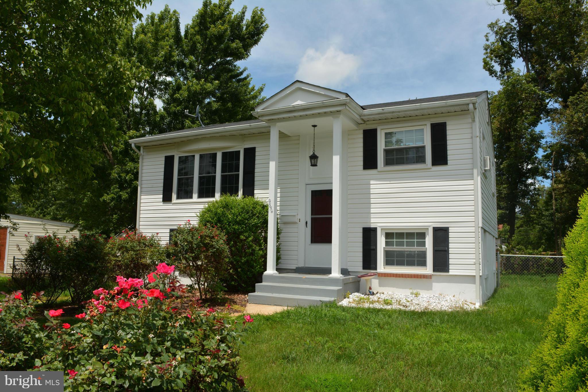 WEST GATE OF LOMOND - Residential Lease