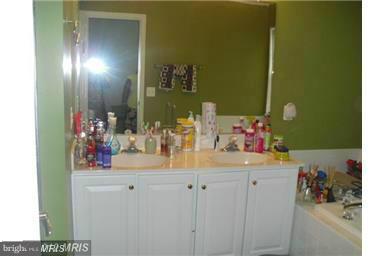 WEXFORD - Residential Lease