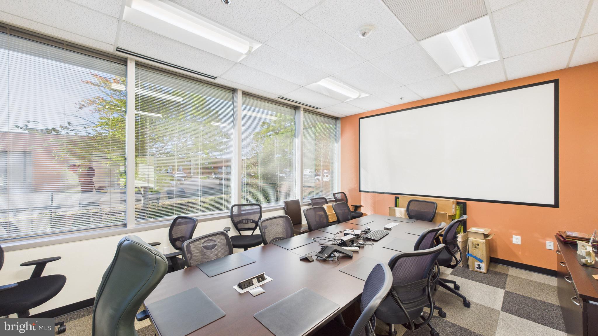 14016 SULLYFIELD CIRCLE E