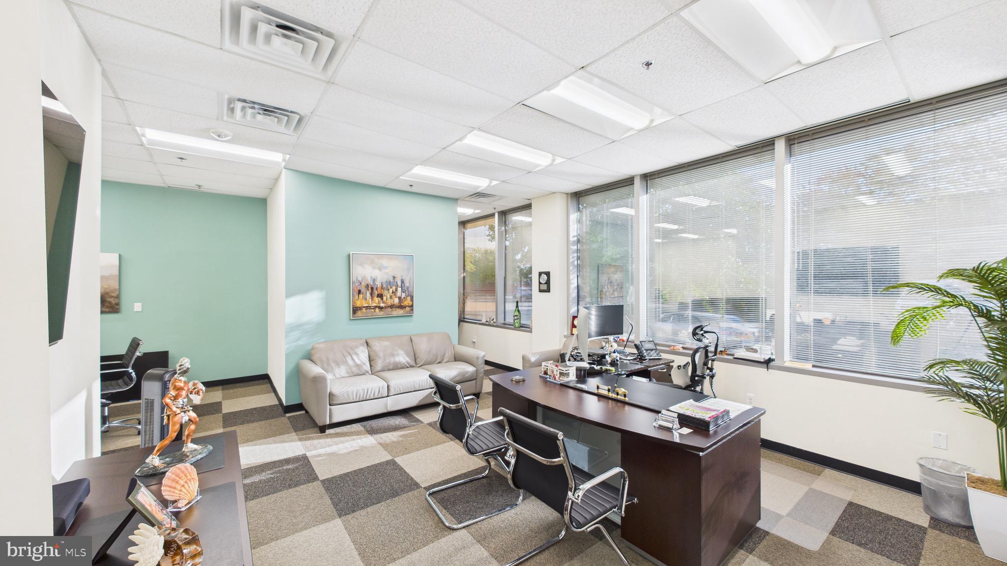 14016 SULLYFIELD CIRCLE E