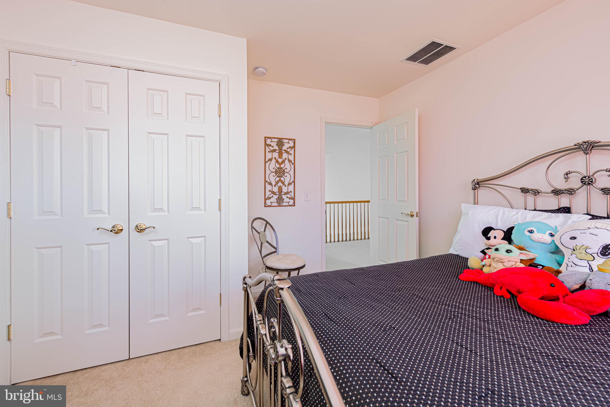 VICTORIA FOREST - Residential