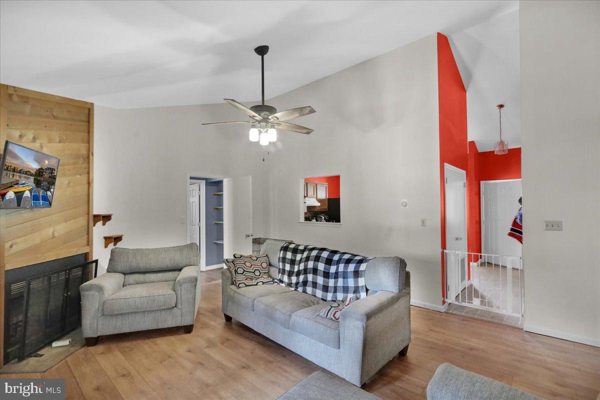 PHEASANT RUN - Residential