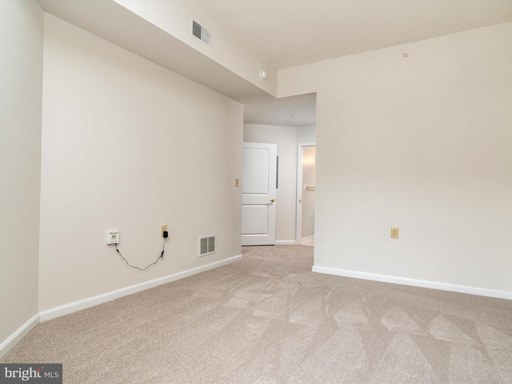 BAYWOODS OF ANNAPOLIS - Residential