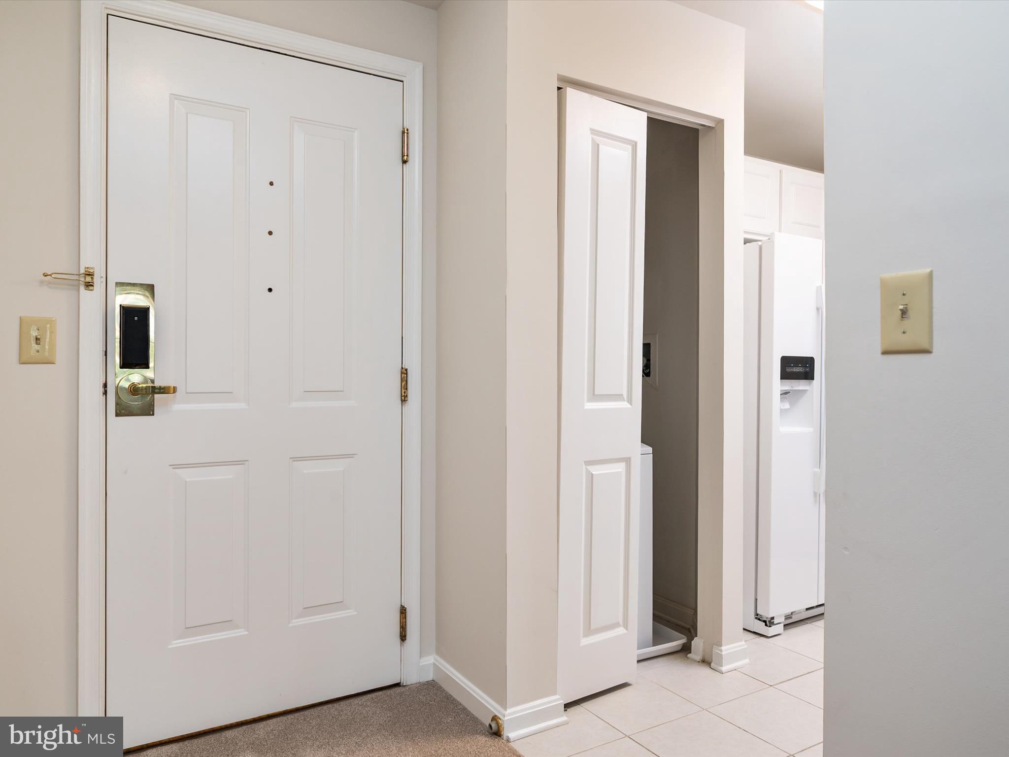 BAYWOODS OF ANNAPOLIS - Residential