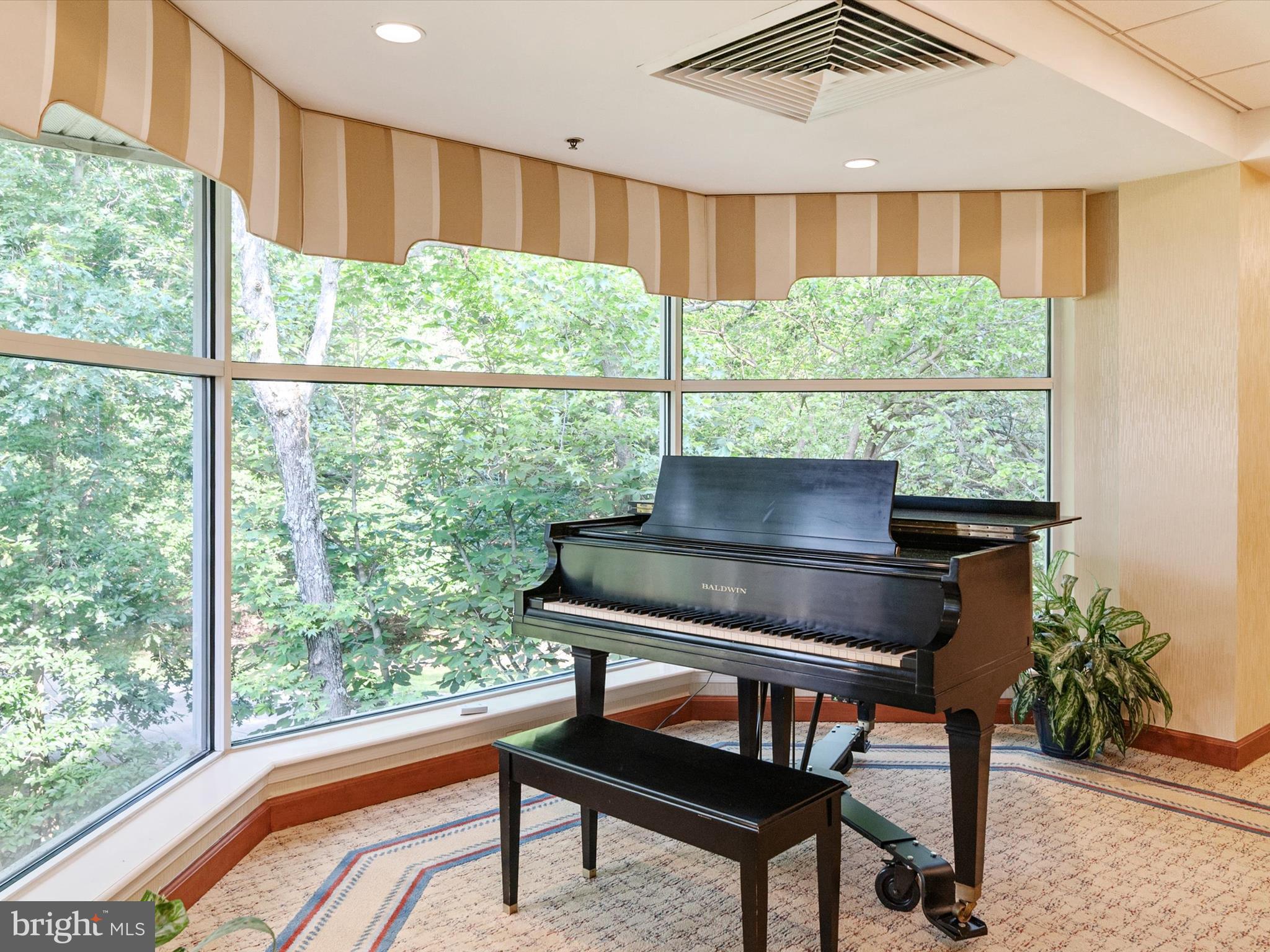 BAYWOODS OF ANNAPOLIS - Residential