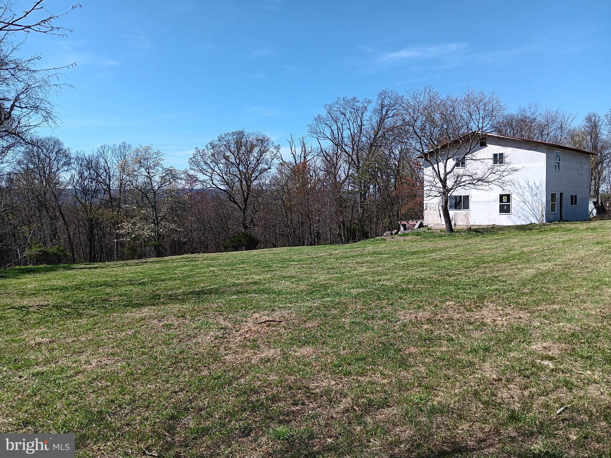 SLEEPY HILL - Residential