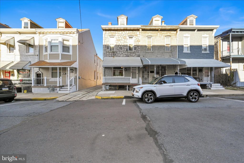 Photo of 943 Spruce Street, READING, PA 19602 (MLS # PABK2066724)