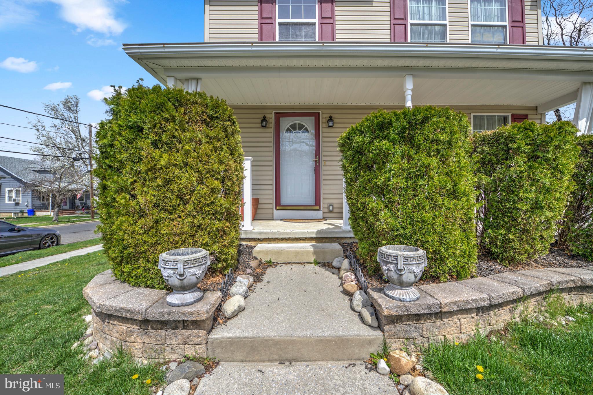 68 W BARBER AVENUE