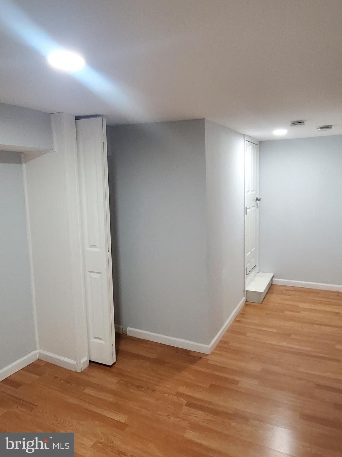PARKSIDE - Residential Lease