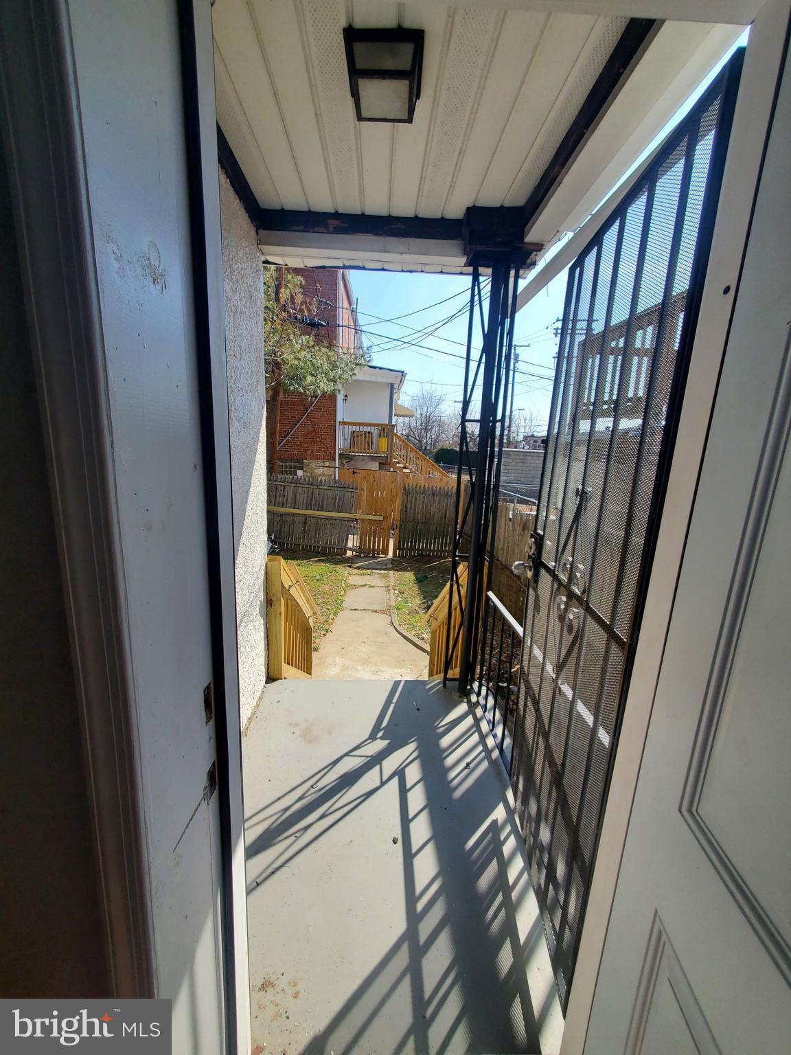 PARKSIDE - Residential Lease