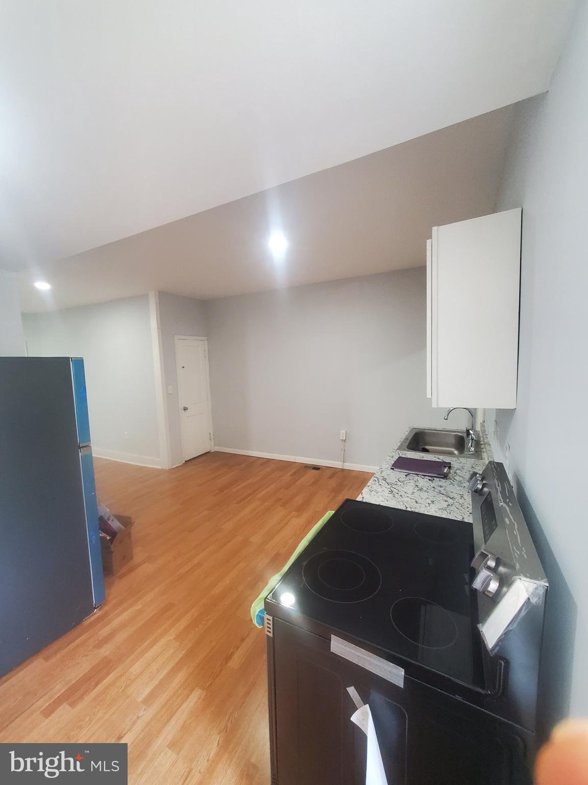 PARKSIDE - Residential Lease