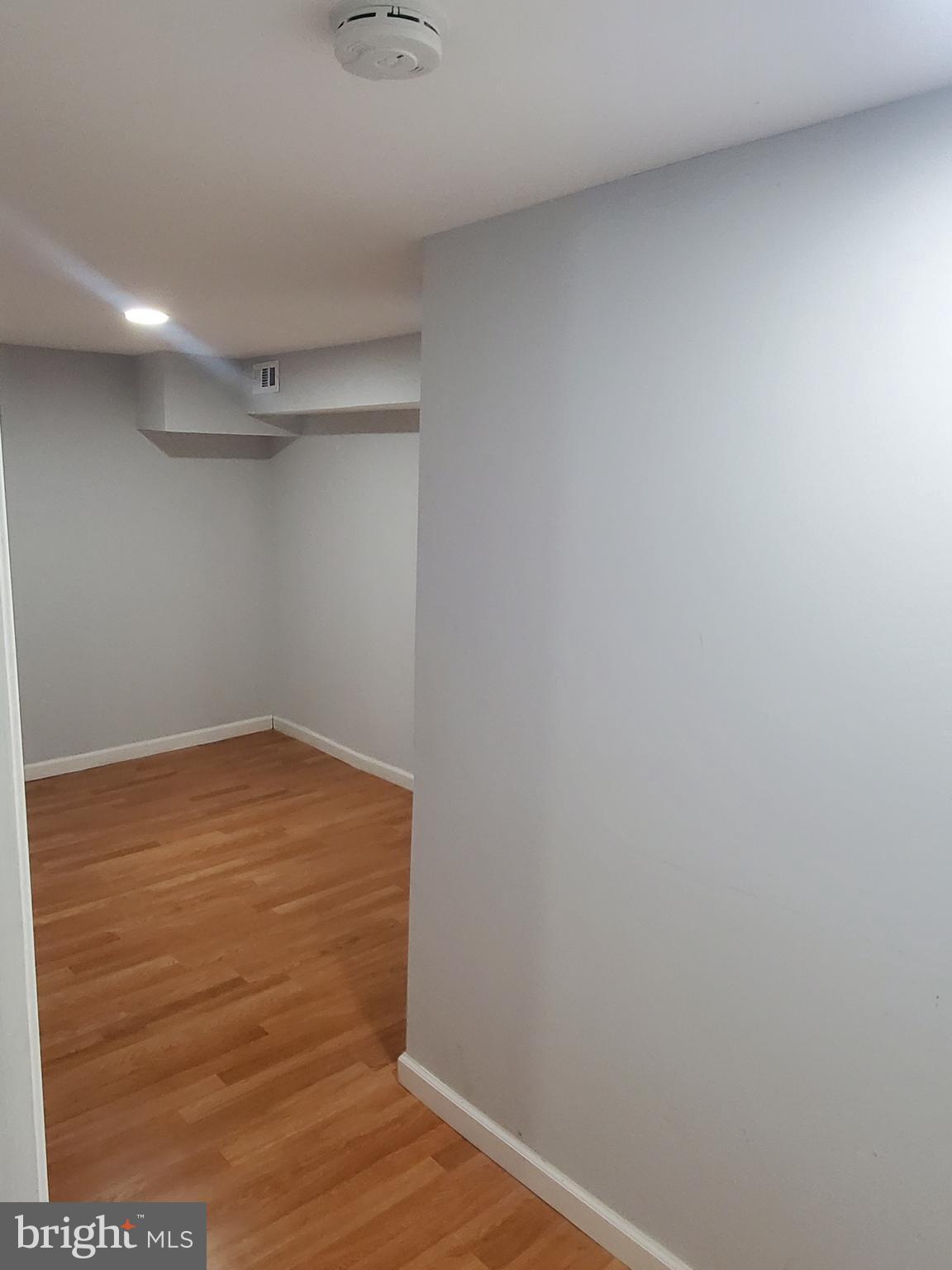 PARKSIDE - Residential Lease