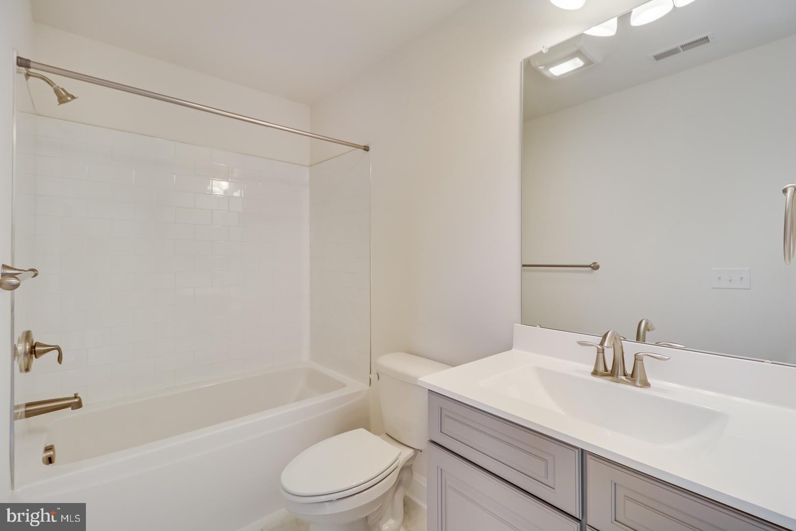 22704 HUMMINGBIRD RD. - LOT #24