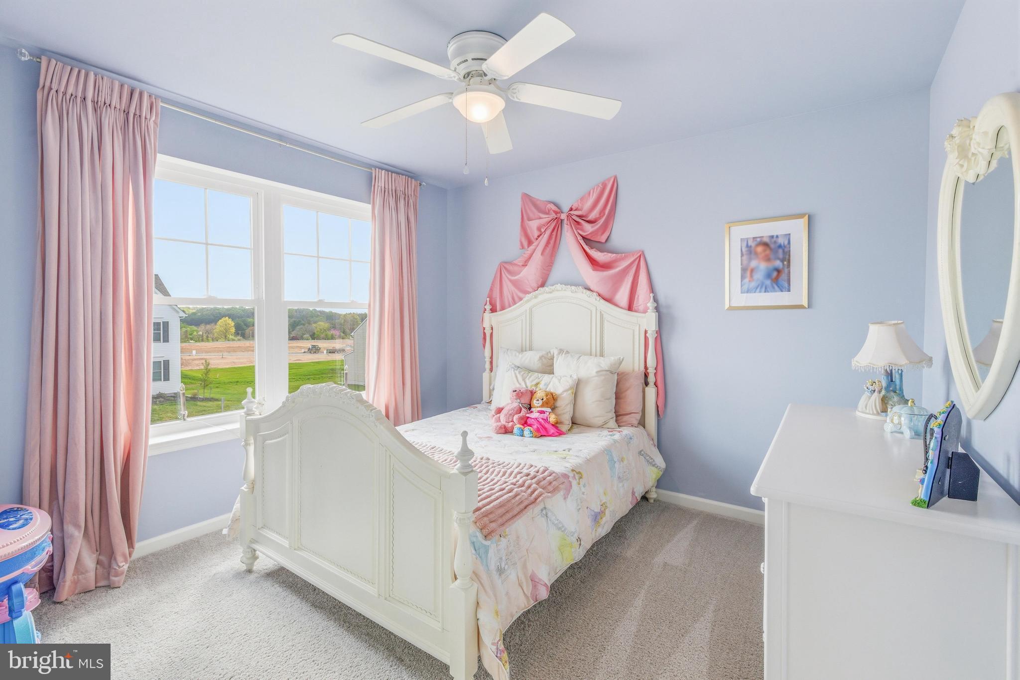 PINE VIEW ESTATES - Residential