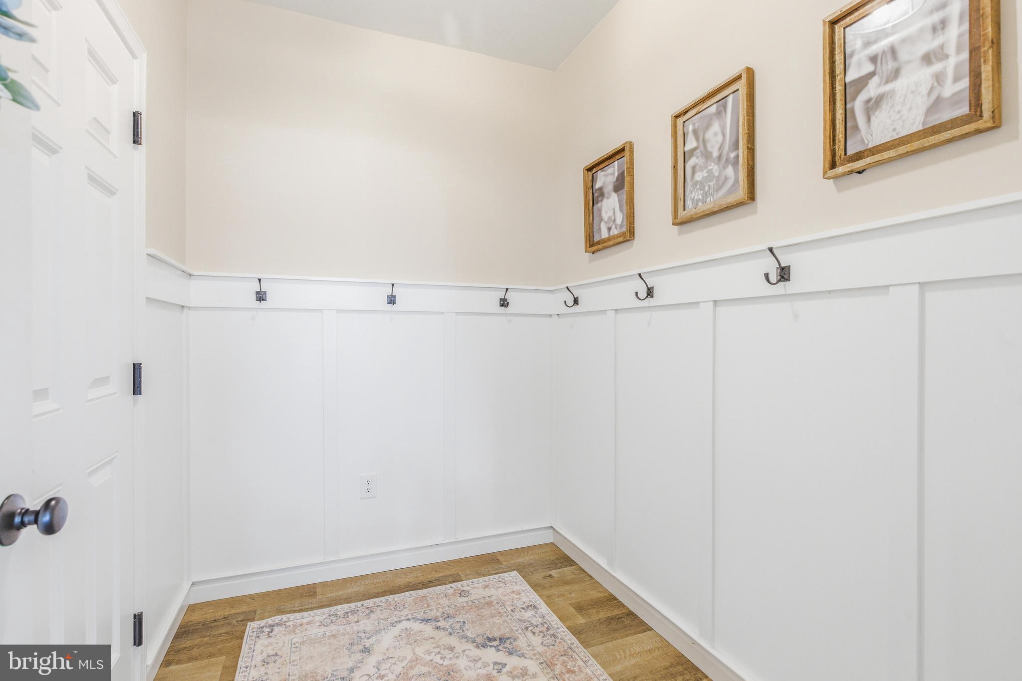 PINE VIEW ESTATES - Residential