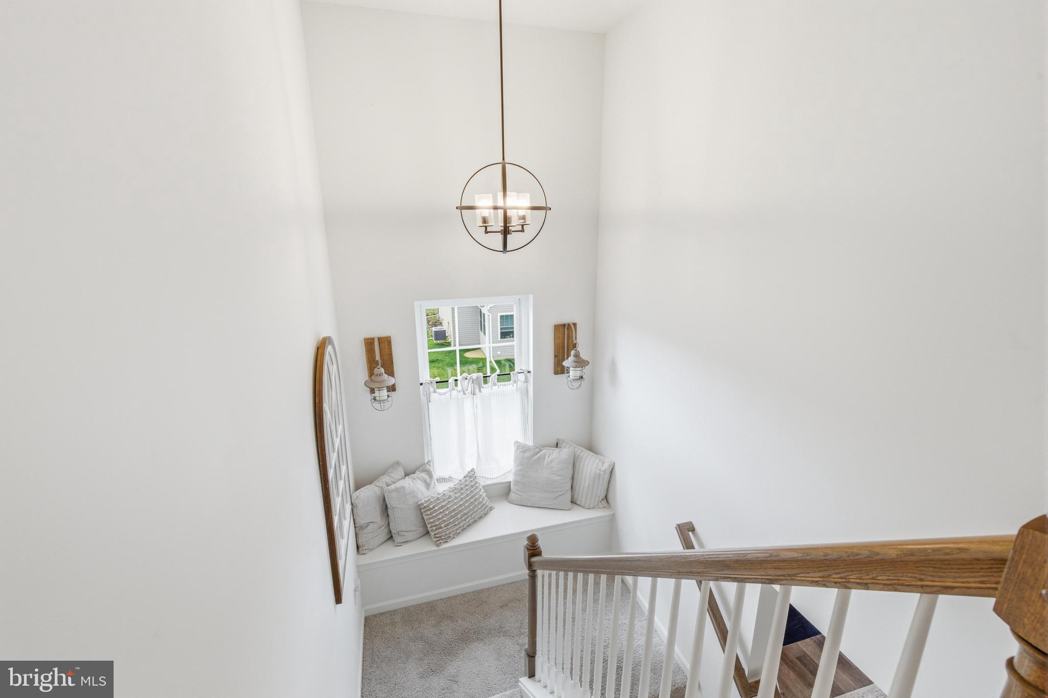 PINE VIEW ESTATES - Residential