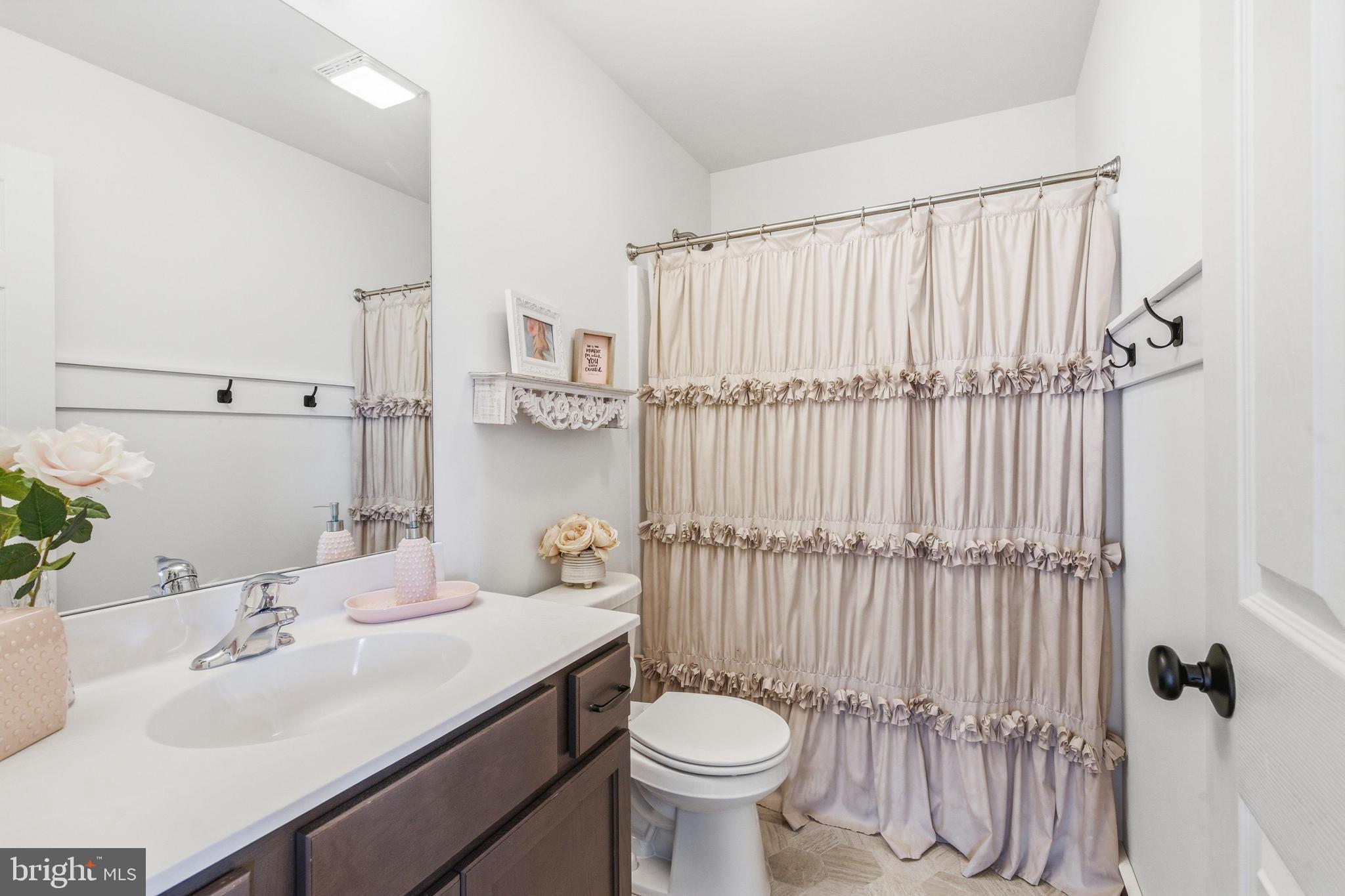 PINE VIEW ESTATES - Residential