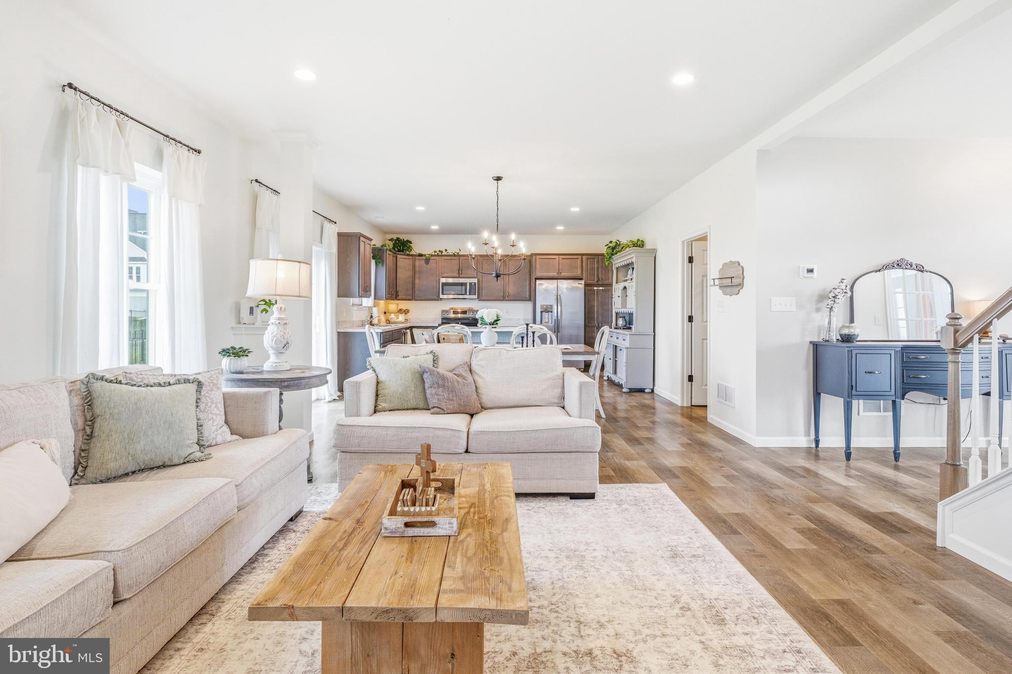 PINE VIEW ESTATES - Residential