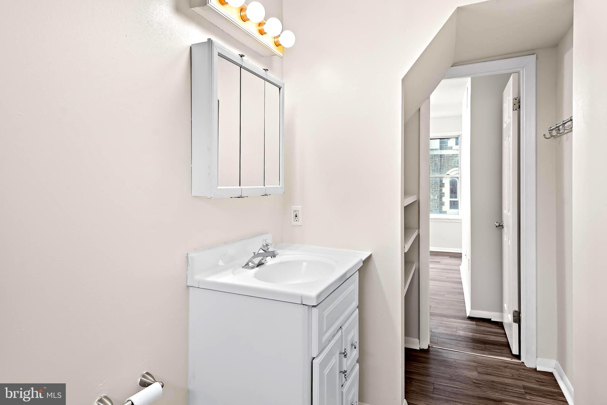 WASHINGTON VILLAGE - Residential