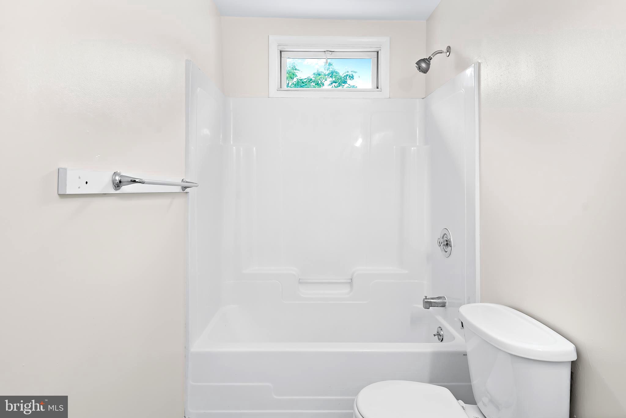 WASHINGTON VILLAGE - Residential