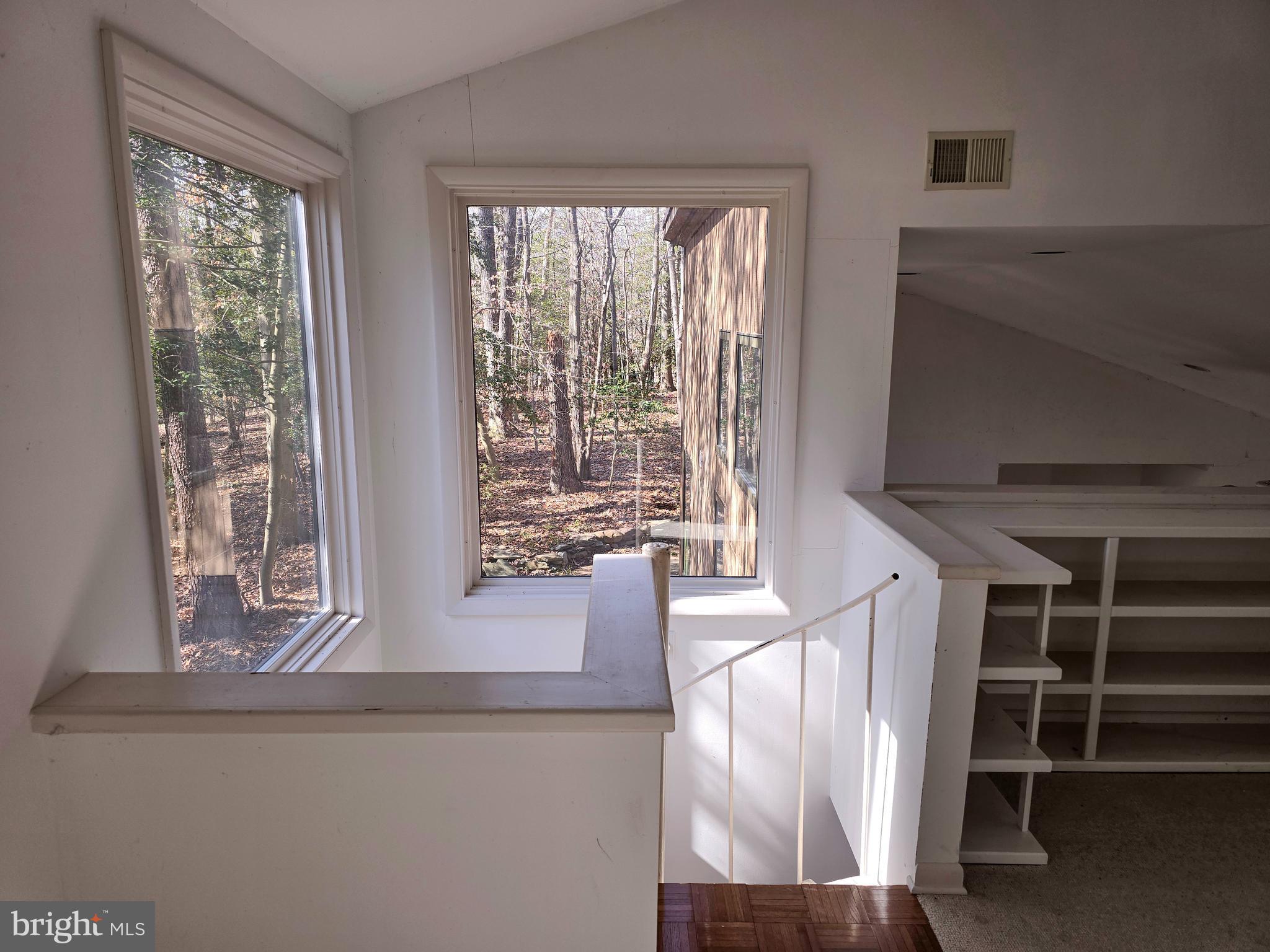 HARBOR OAKS - Residential