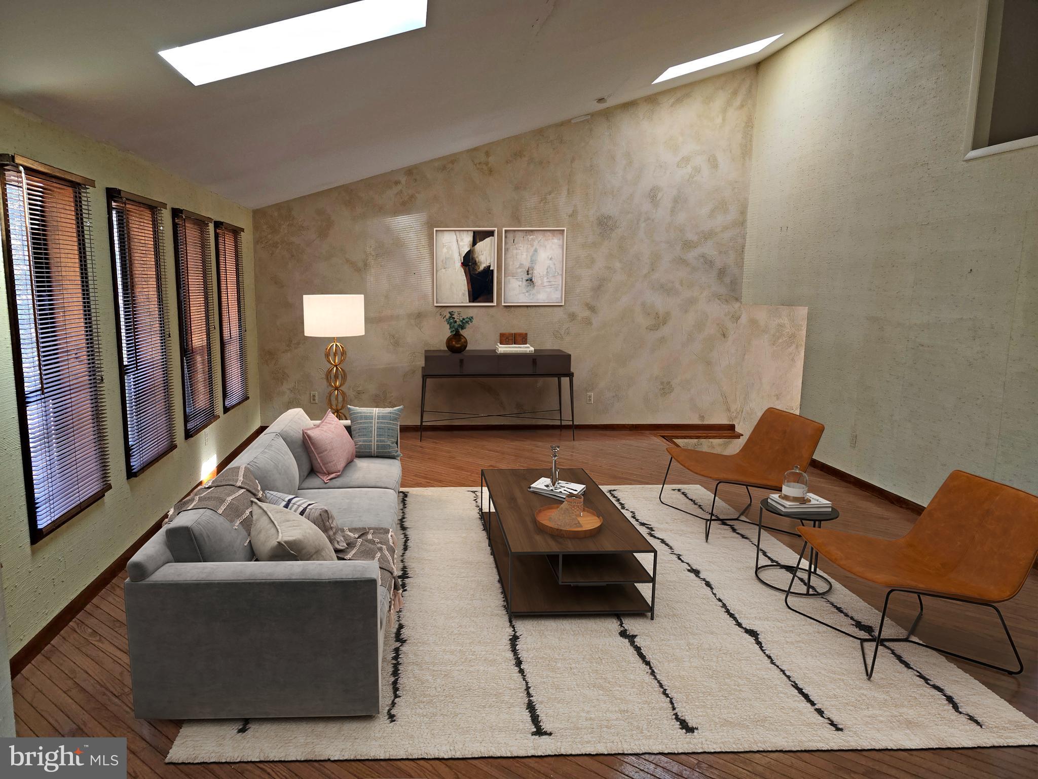 HARBOR OAKS - Residential