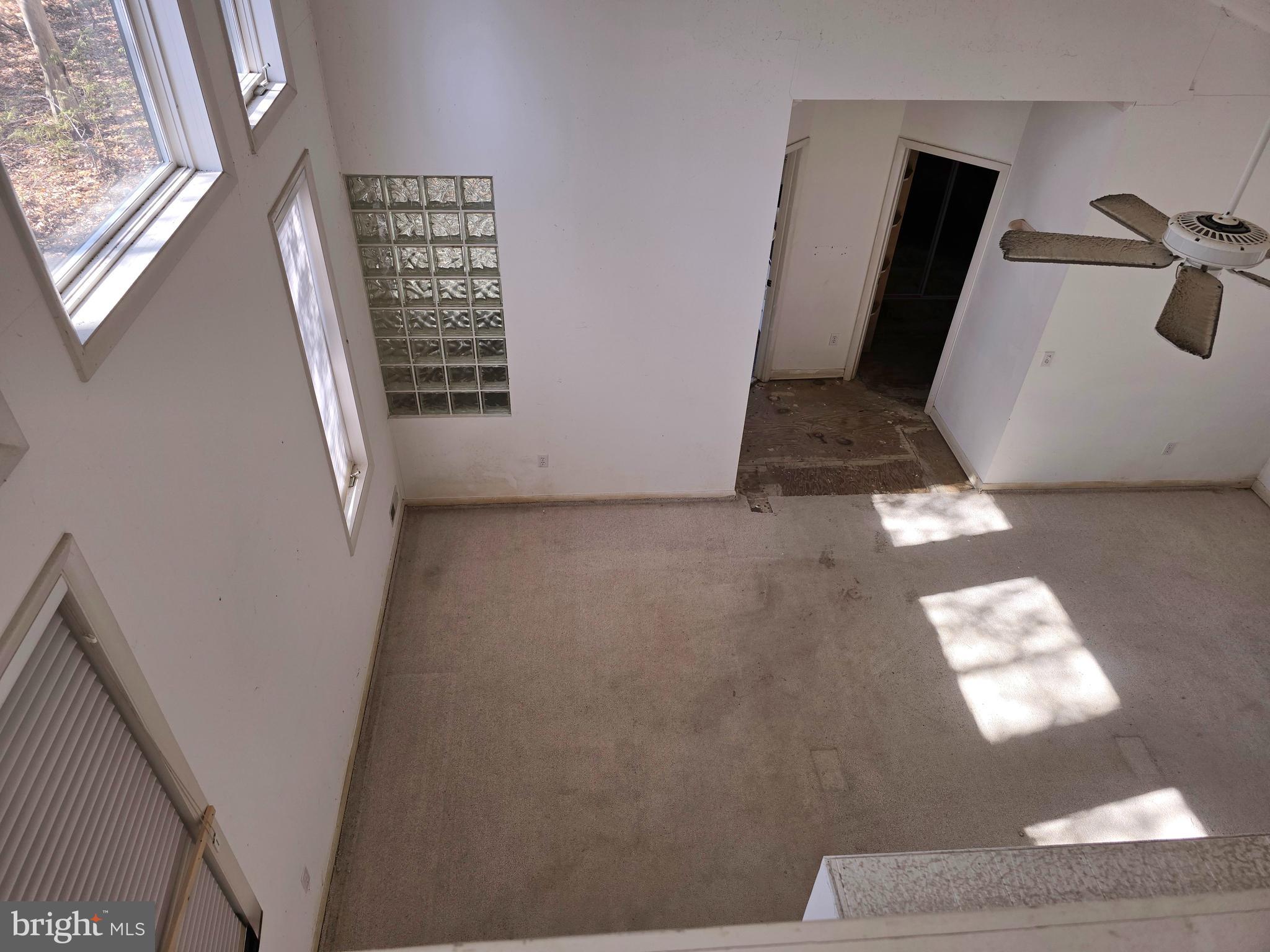 HARBOR OAKS - Residential