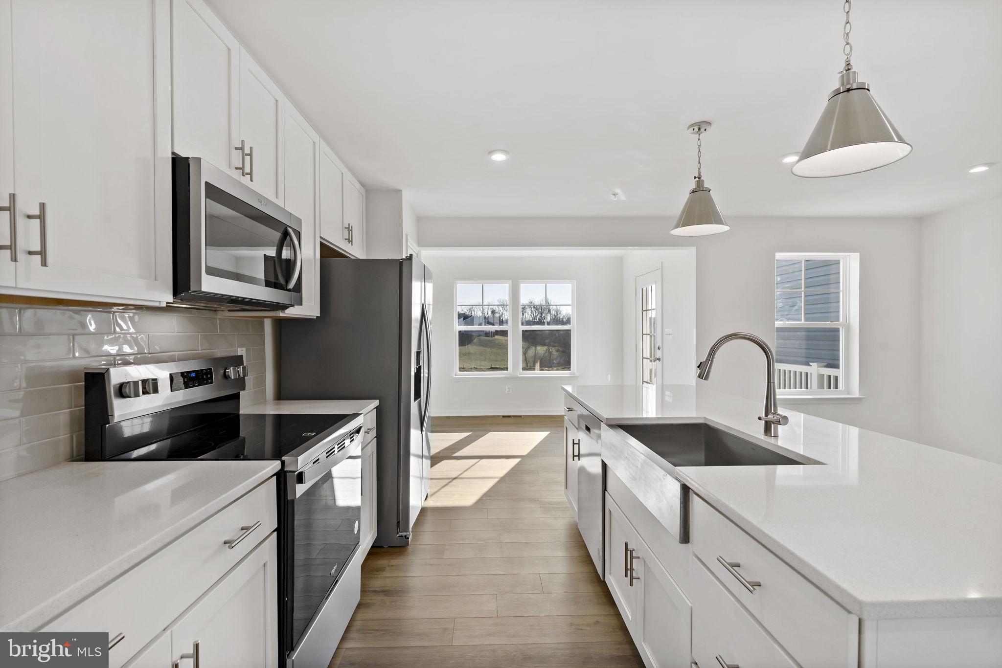 HOMESTEAD ACRES - Residential